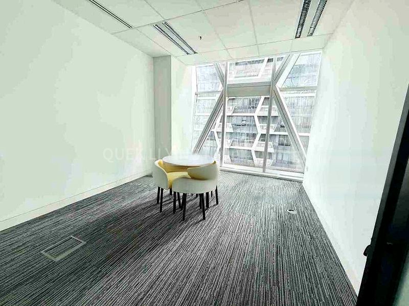 Office for Rent: UIC Building - Image 12