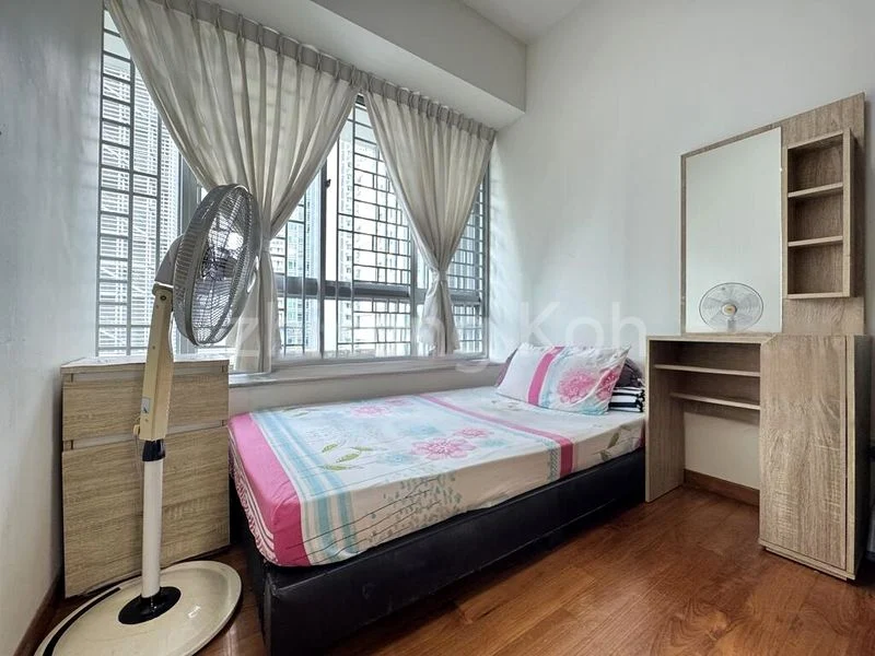 3 Bed Apartment (Condo) for Sale in  Iridium - Image 5