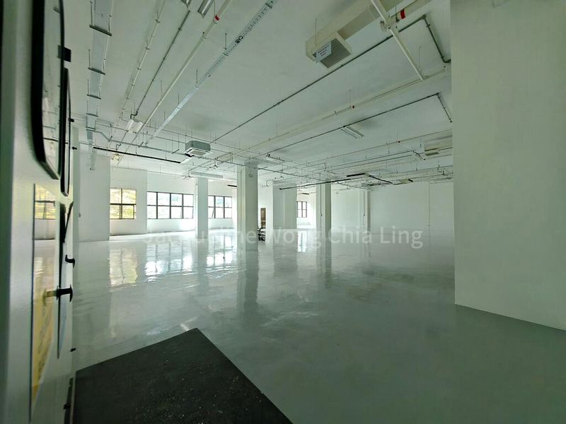 Light Industrial (B1) for Rent: Interlocal Centre - Image 4