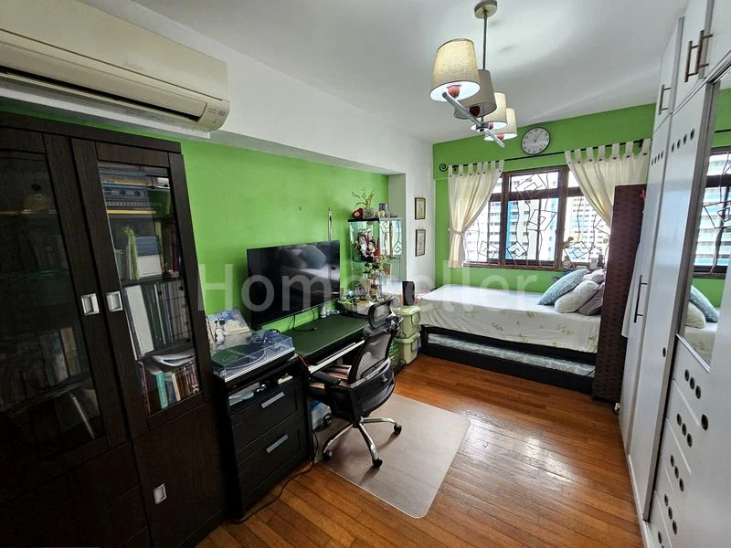 5 Room (5I) HDB for Sale in 687B Choa Chu Kang Drive - Image 8