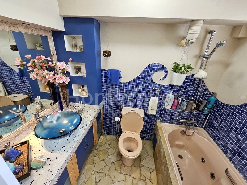 5 Room (5I) HDB for Sale in 687B Choa Chu Kang Drive - Image 10