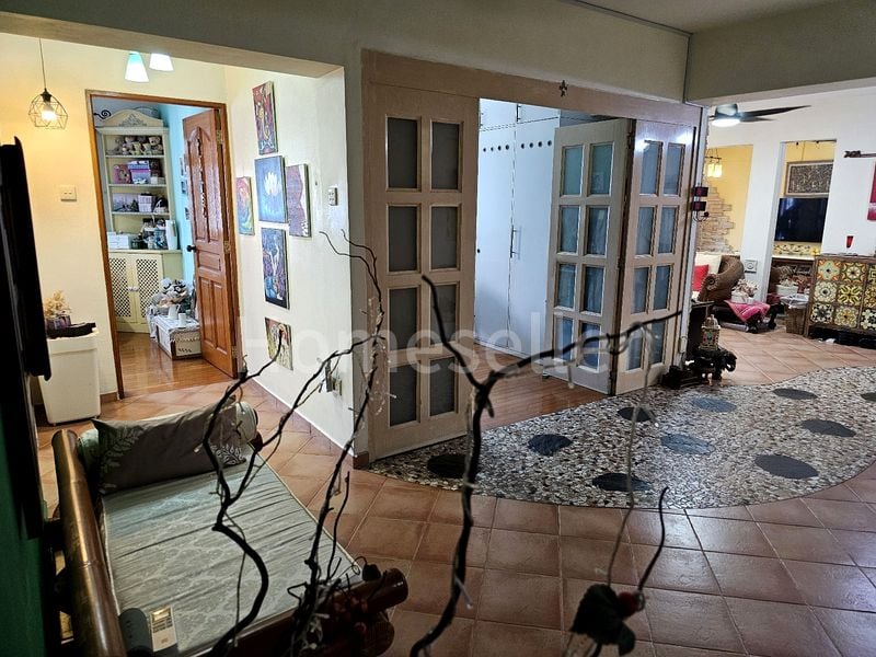 5 Room (5I) HDB for Sale in 687B Choa Chu Kang Drive - Image 3
