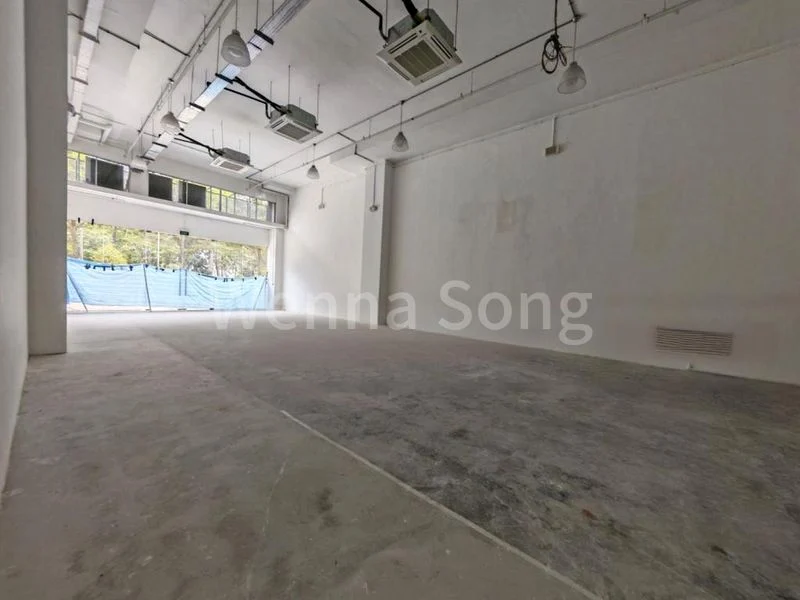Light Industrial (B1) for Rent: Interlocal Centre, Pasir Panjang - Image 3
