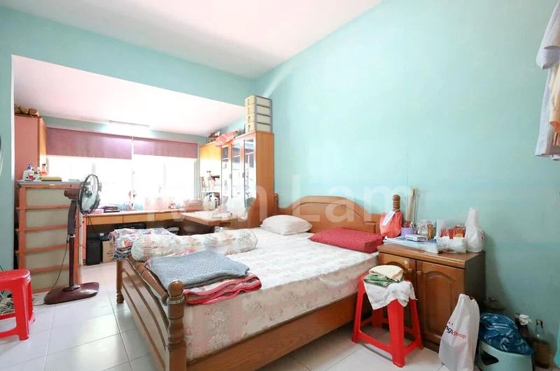 5 Bed Corner Terrace (Landed) for Sale in  Thrift Drive - Image 7