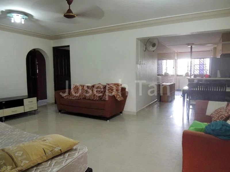 3 Room (3A) HDB for Rent in 240 Bukit Batok East Avenue 5 - Image 5