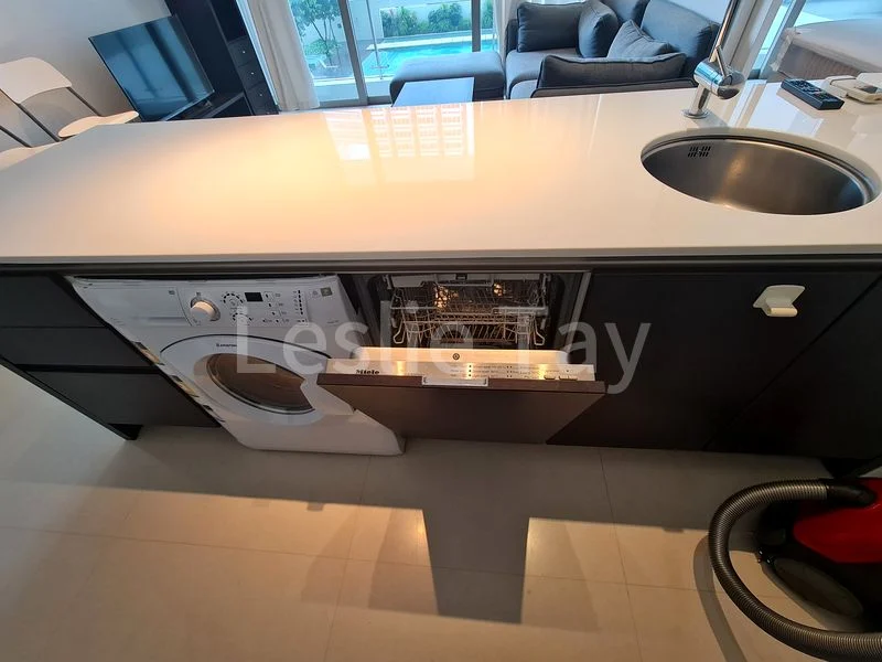 1 Bed Apartment (Condo) for Rent in  Scotts Square - Image 9