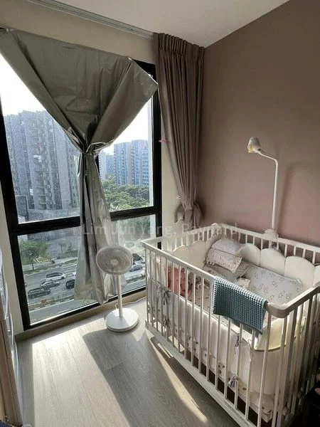 3 Bed Condo for Rent in  Park Colonial - Image 2