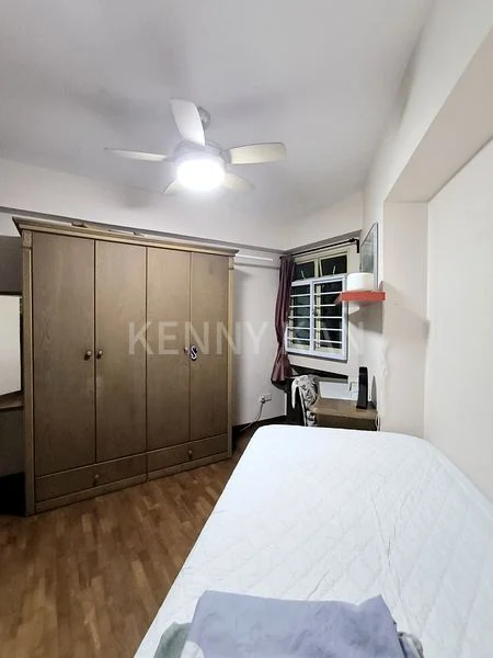 Common Room (HDB) for Rent in  132 Edgedale Plains - Image 2