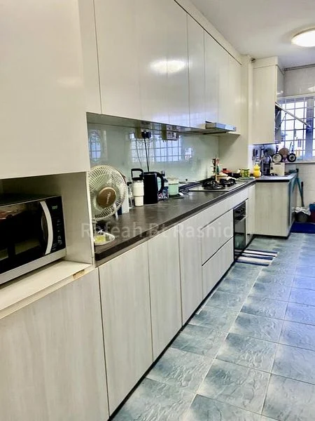Room (HDB) for Rent in  539 Bukit Batok Street 52 - Image 2