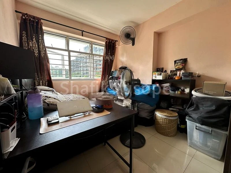 Common Room (HDB) for Rent in  Bukit Batok West Avenue 8 - Image 2