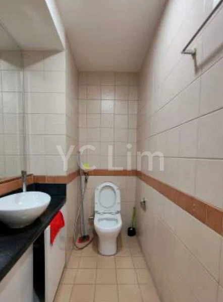 Common Room (Condo) for Rent in  Woodsvale - Image 2