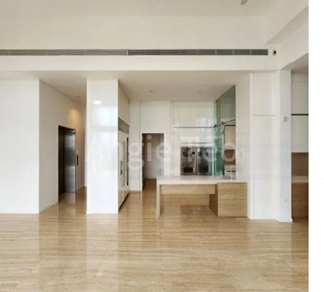 4 Bed Condo for Rent in  Cyan - Image 4