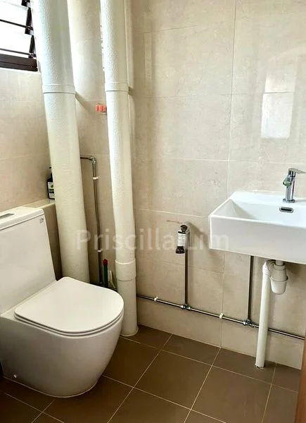 Maisonette HDB for Sale in  151 Yung Ho Road - Image 6