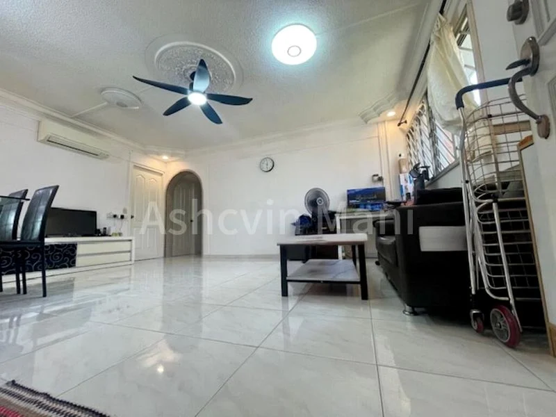 4 Room (4NG) HDB for Sale in  438 Ang Mo Kio Avenue 10 - Image 3
