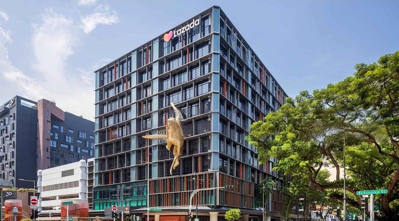 Food & Beverage for Rent: Bras Basah, Bencoolen, Waterloo - Image 3