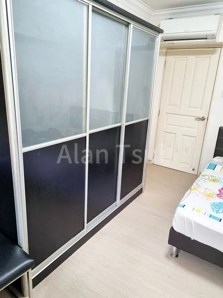 Common Room (HDB) for Rent in  171A Edgedale Plains - Image 3