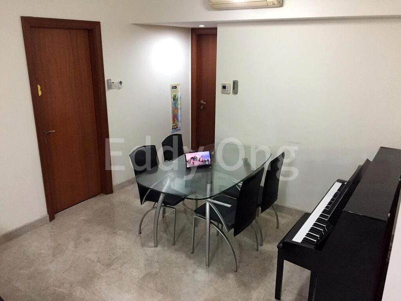 2 Bed Condo for Rent in  Modena - Image 2
