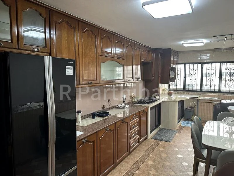 Master Room (HDB) for Rent in 572 Ang Mo Kio Avenue 3 - Image 9