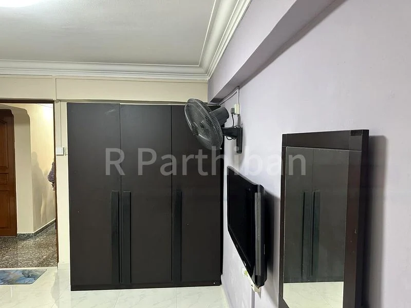 Master Room (HDB) for Rent in 572 Ang Mo Kio Avenue 3 - Image 4