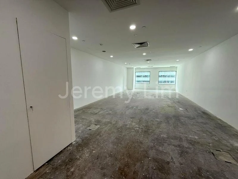 Office for Rent: Suntec City Tower - Image 1