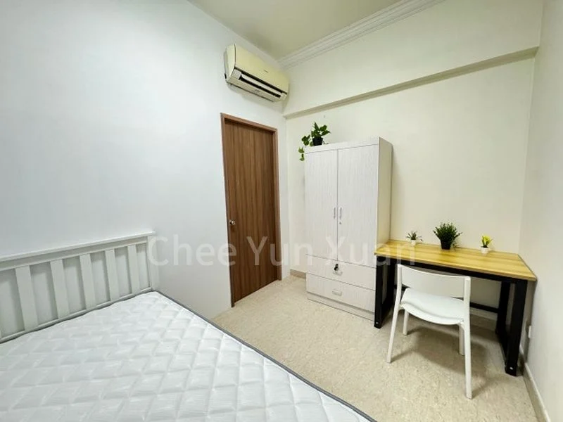 Common Room (Condo) for Rent in  Claremont - Image 4