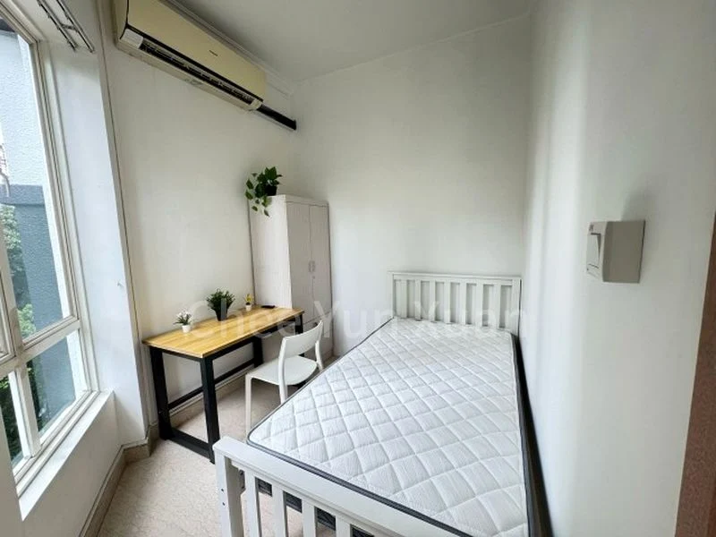 Common Room (Condo) for Rent in  Claremont - Image 2