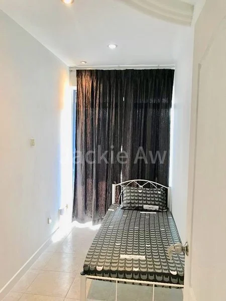 Common Room (Condo) for Rent in Emerald Park - Image 4
