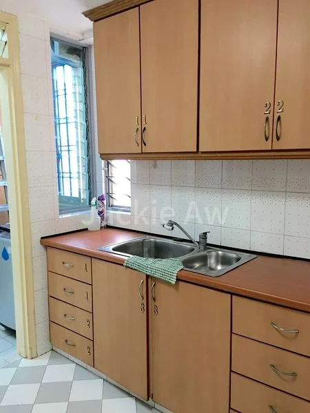 Common Room (Condo) for Rent in Emerald Park - Image 12