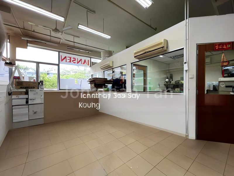 Light Industrial (B1) for Rent: Cendex Centre - Image 1