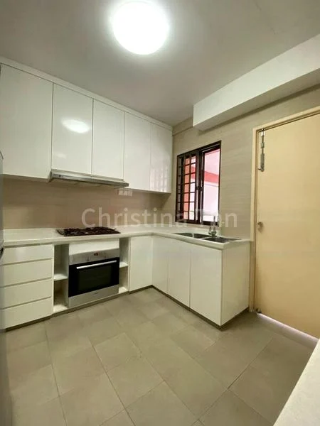 4 Bed Semi-Detached House (Landed) for Rent in Capitol Park - Image 11
