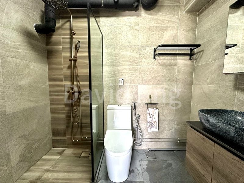 Executive HDB for Sale in  892A Tampines Avenue 8 - Image 8