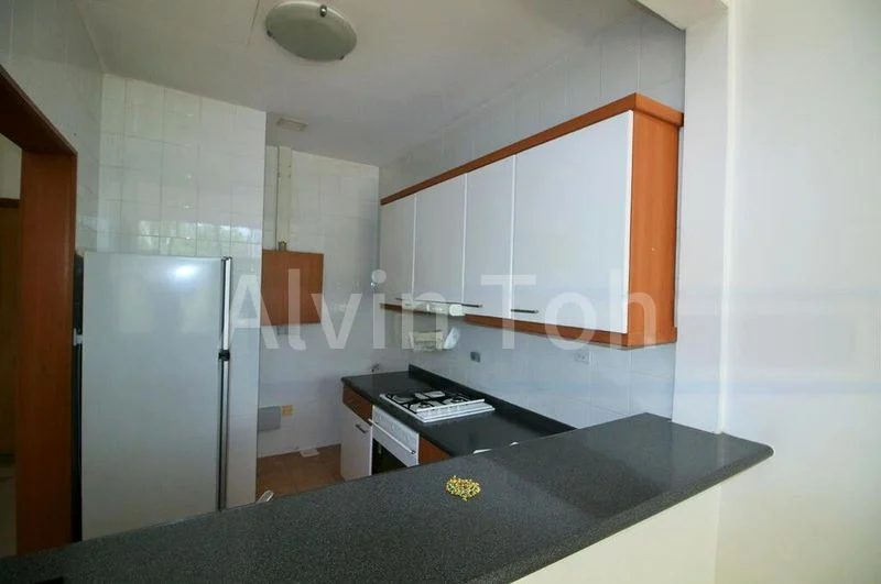 1 Bed Condo for Rent in  Chantilly Rise - Image 6