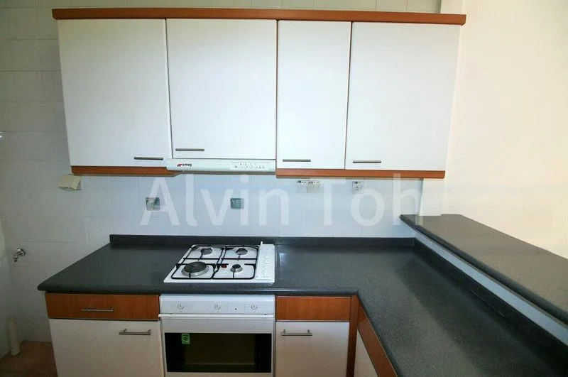 1 Bed Condo for Rent in  Chantilly Rise - Image 7