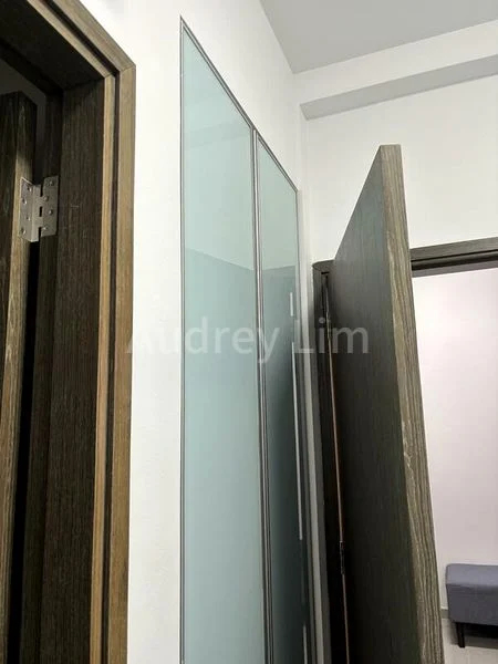 1 Bed Condo for Rent in  The Ebony - Image 3