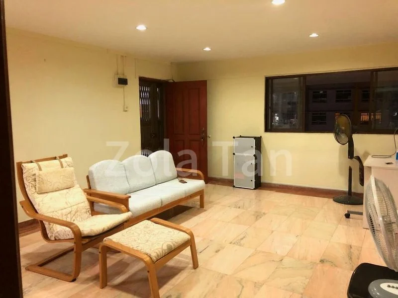 Master Room (HDB) for Rent in  304 Ang Mo Kio Avenue 1 - Image 11