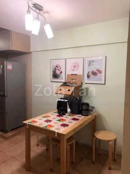 Master Room (HDB) for Rent in  304 Ang Mo Kio Avenue 1 - Image 5