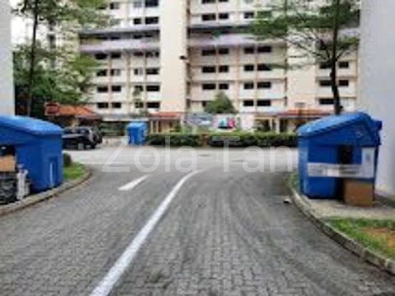 Master Room (HDB) for Rent in  304 Ang Mo Kio Avenue 1 - Image 8