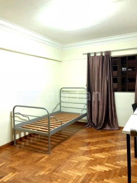 Master Room (HDB) for Rent in  304 Ang Mo Kio Avenue 1 - Image 4