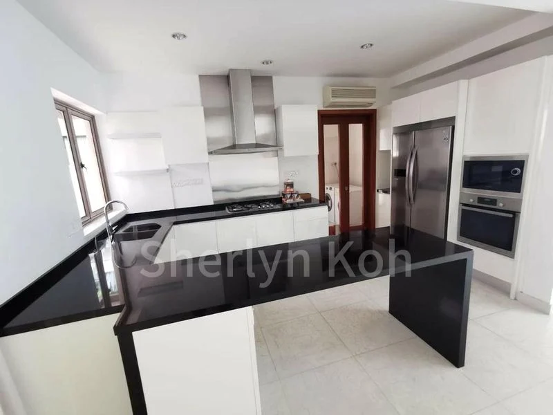 6 Bed Bungalow (Landed) for Rent in  Duchess Garden - Image 13