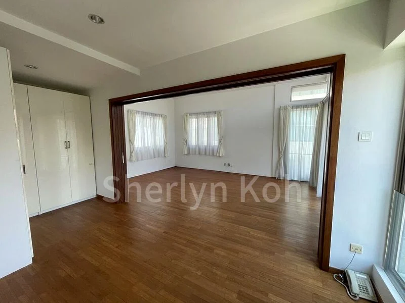 6 Bed Bungalow (Landed) for Rent in  Duchess Garden - Image 5