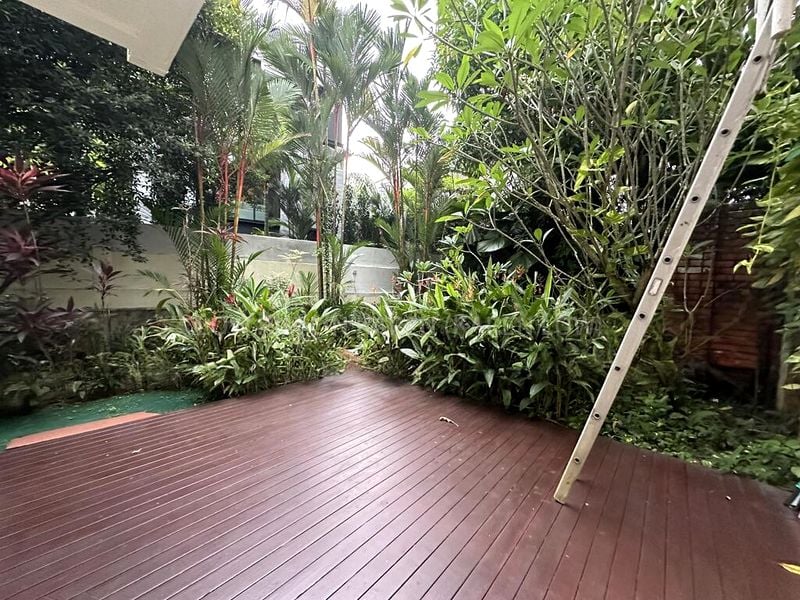 6 Bed Bungalow (Landed) for Sale in  72 Grange - Image 1