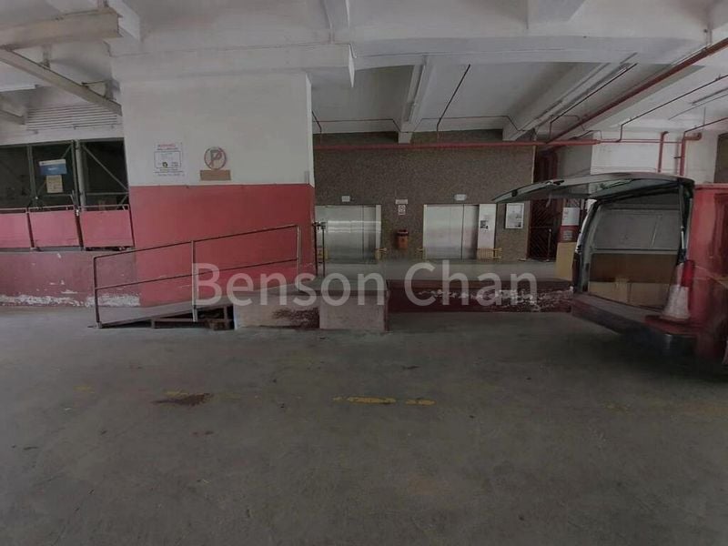 Warehouse for Rent: Yi Xiu Factory Building - Image 7