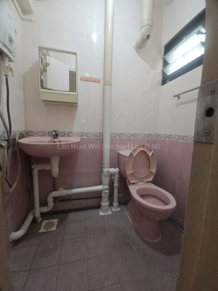 3 Room (3NG) HDB for Rent in  255 Ang Mo Kio Avenue 4 - Image 9