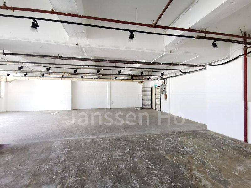 Light Industrial (B1) for Rent: Yi Guang Factory Building - Image 7