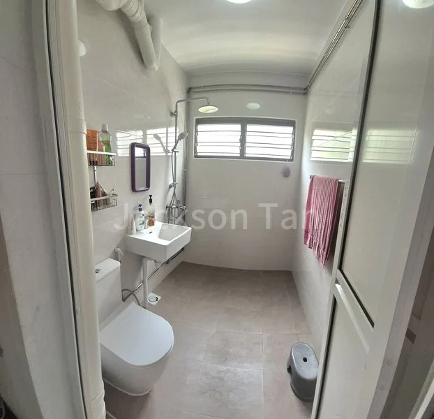 4 Room (4A) HDB for Sale in 853 Yishun Ring Road - Image 8