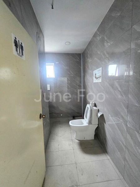 Light Industrial (B1) for Rent: Enterprise Centre - Image 1