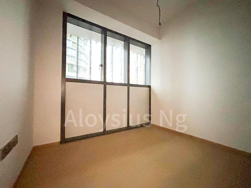 2 Bed Condo for Rent in  Newport Residences / Newport Tower - Image 6