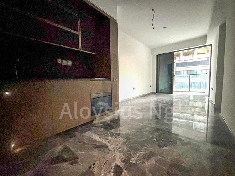 2 Bed Condo for Rent in  Newport Residences / Newport Tower - Image 4