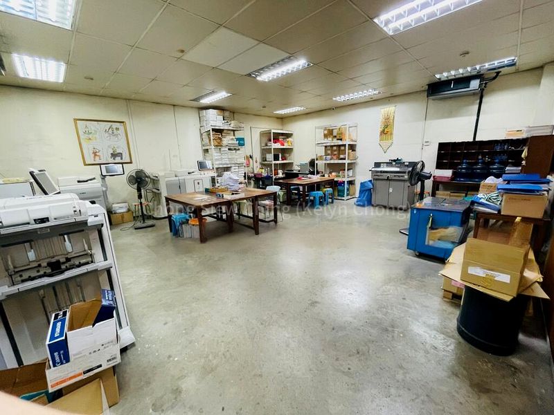 Factory / Workshop (B2) for Rent: City Warehouse - Image 7