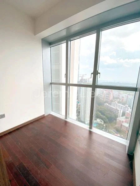 3 Bed Condo for Rent in  Queens Peak - Image 6